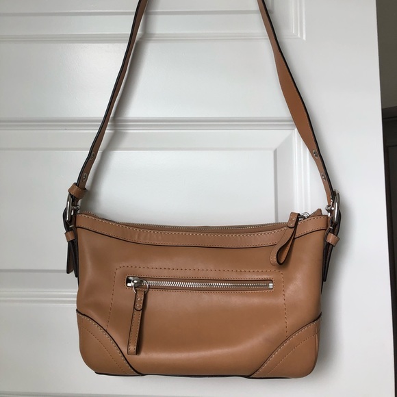 NWOT Coach Leather Purse - Picture 3 of 9